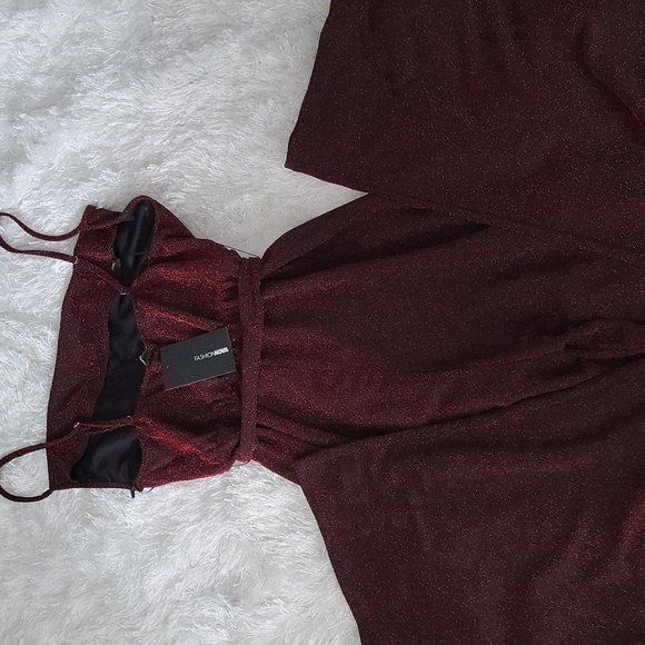 Fashion Nova ✨️ Jumpsuit - Picture 3 of 4